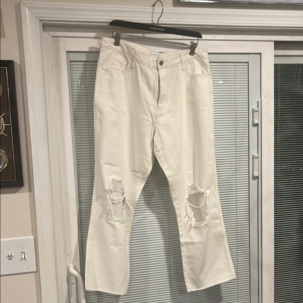 Flying Monkey White Bootcut Jeans with Distressing NWOT